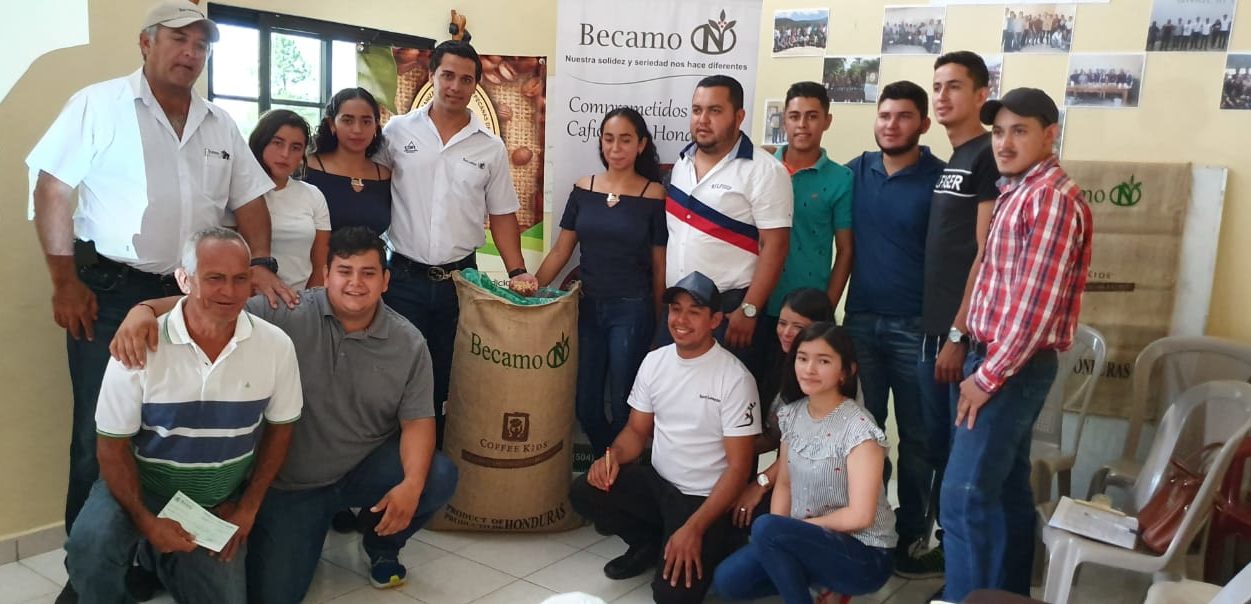 Becamo pays premiums to Coffee Kids farmers